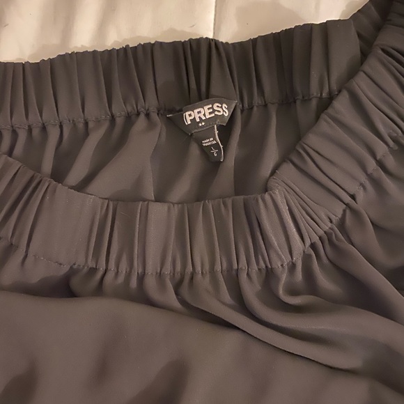 Express Off The Shoulder Top - Picture 4 of 4